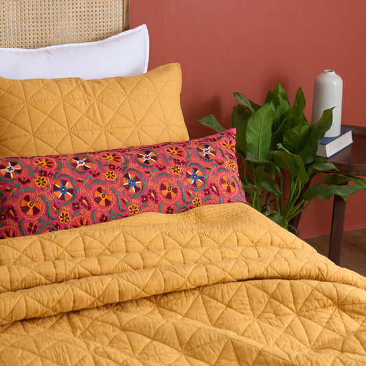 Mustard Cotton Quilted Bed Set – Soft Diamond-Pattern Quilt for Twin, Queen, King