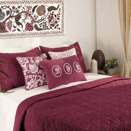 Plum Cotton Handcrafted Diamond Quilted Bed Set – Twin Queen King
