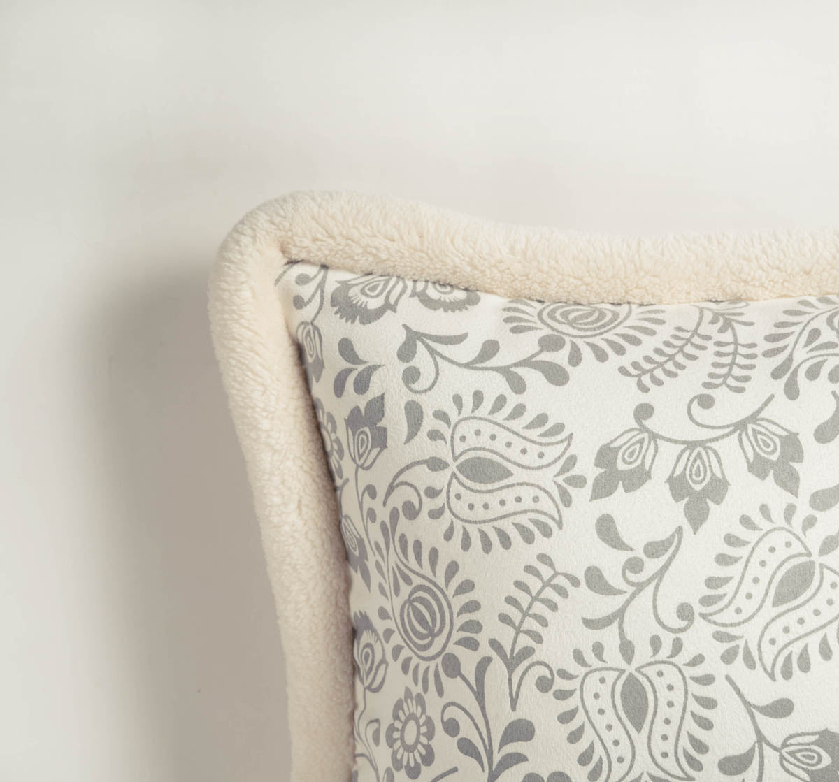 Ivory Scandinavian Cushion Cover – Nordic Style Pillow Slip