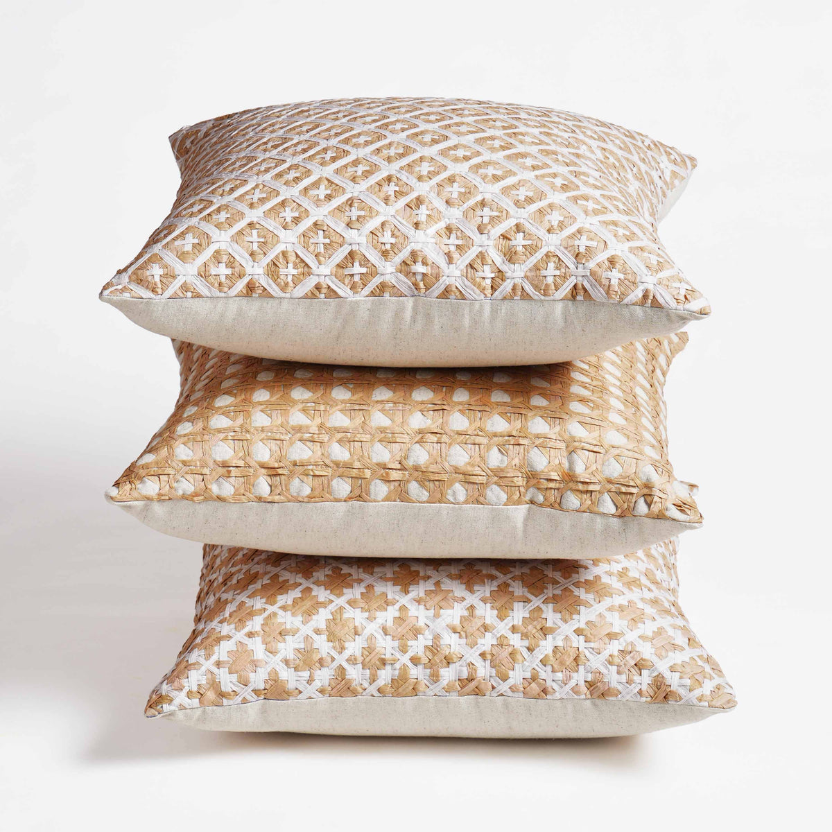 PURE ELEMENTS - Luxury Hand-Interlaced Faux Raffia Pillow Cover – 18x18 inches - diamond pattern