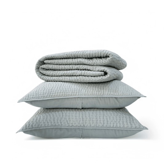 Duck Egg Handcrafted Kantha Cotton Quilt with Pillowcases