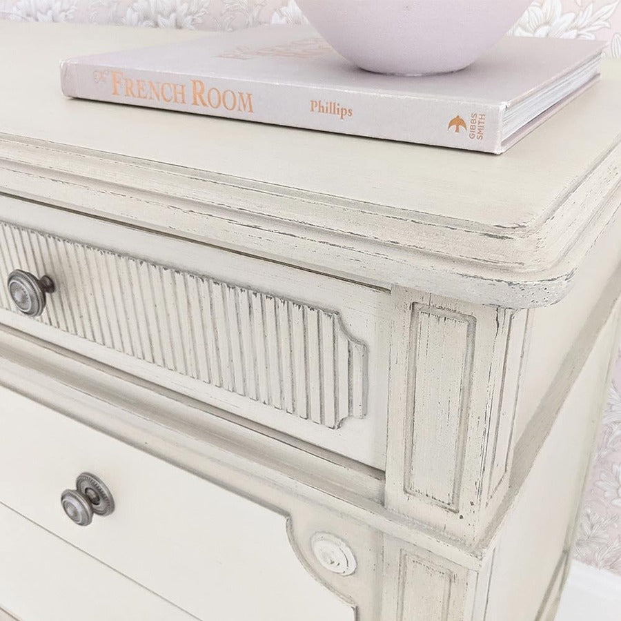 Vintage Chest Of Drawer