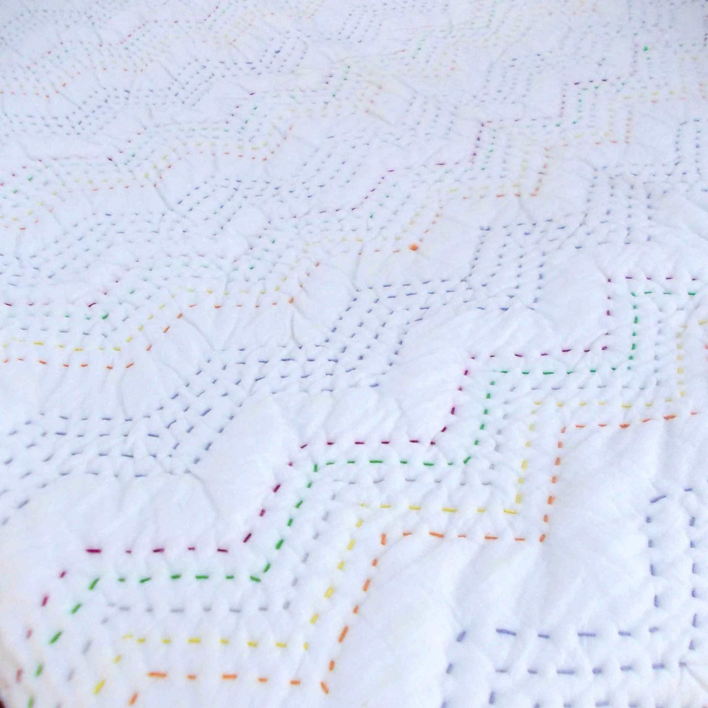 Off White Kantha Quilted Throw Blanket with Zigzag Pattern