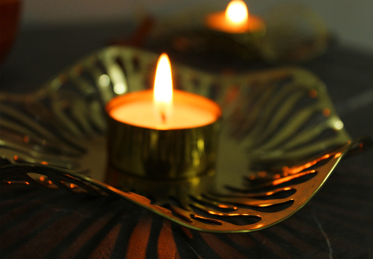 Folium Tea-Light Holder