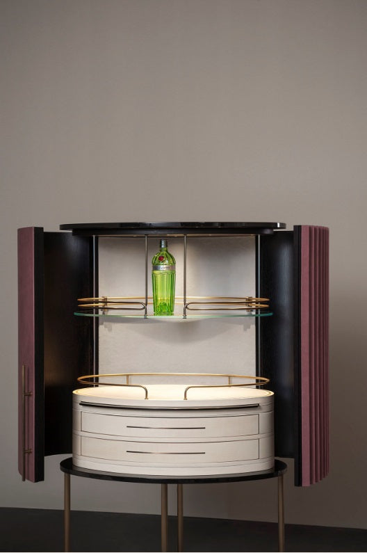 Luxurious Plush Leather Bar Unit with Gold Metal Base and Oak Accents