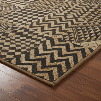 Moroccan Hand Tufted Wool Blend Carpet - Beige & Black