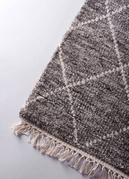 Hand Tufted Moroccan Grey White Wool Rug – Boho Luxury