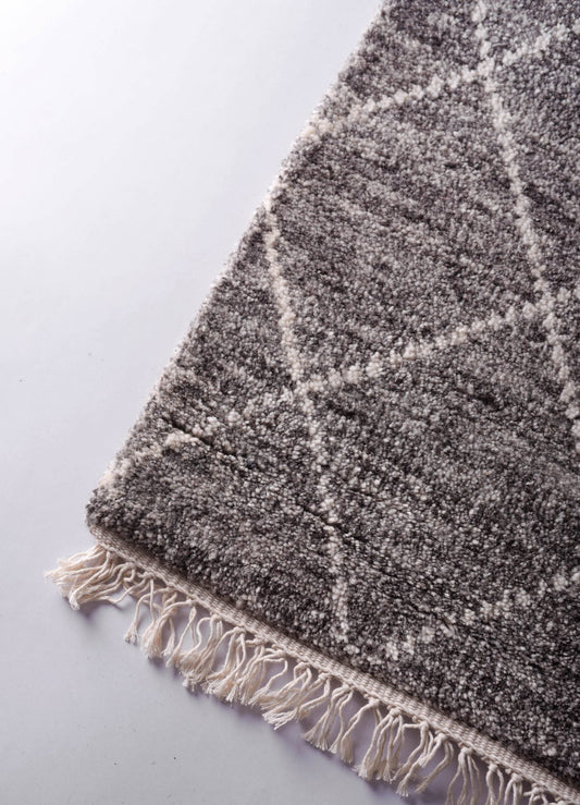 Hand Tufted Moroccan Grey White Wool Rug – Boho Luxury