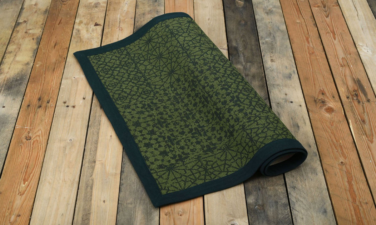 Green Geometric Cotton Printed Rug – Handcrafted Tropical Accent