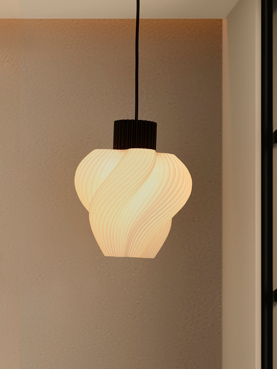 White Thermoplastic 1-Light Swirl Pendant Light – 25.4 cm