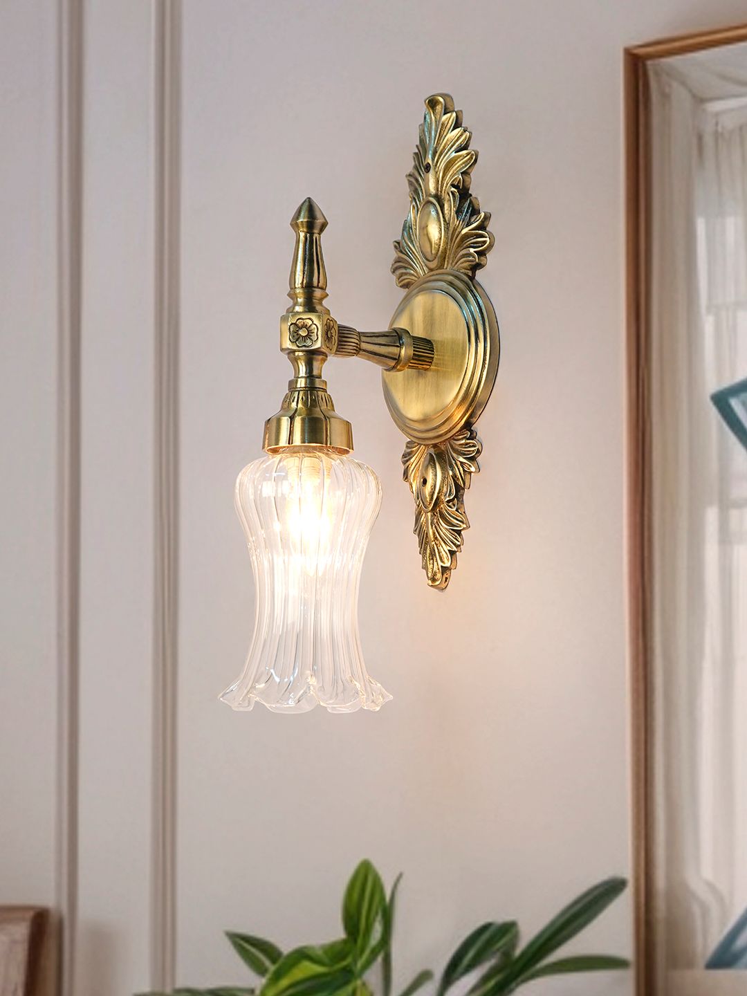 Elegant Antique Brass Aluminium Torch Wall Sconce with Fluted Clear Glass Shade