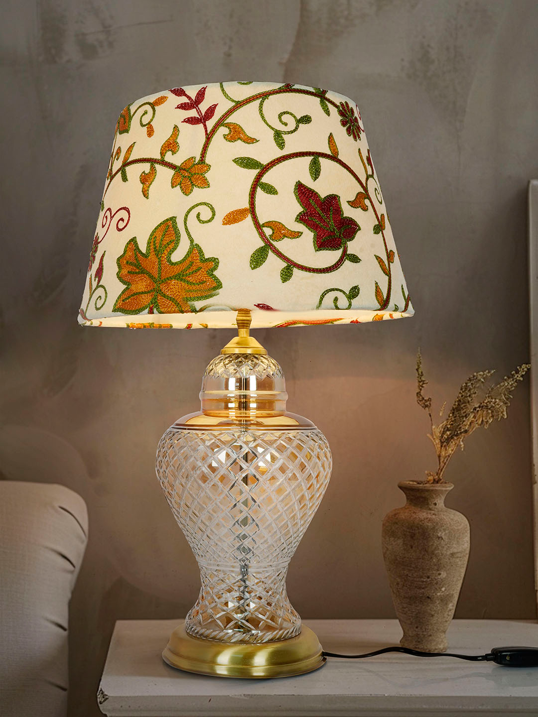 Luxury Golden Luster Glass Urn Table Lamp with Intricate Kashida Shade