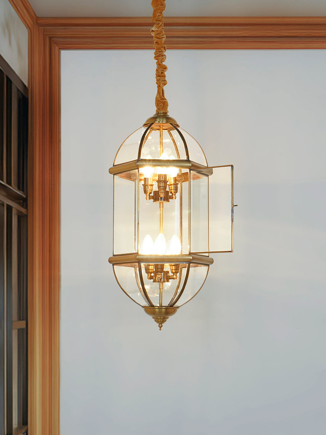 Brass Antique 6-Light Chandelier – 71.1 cm