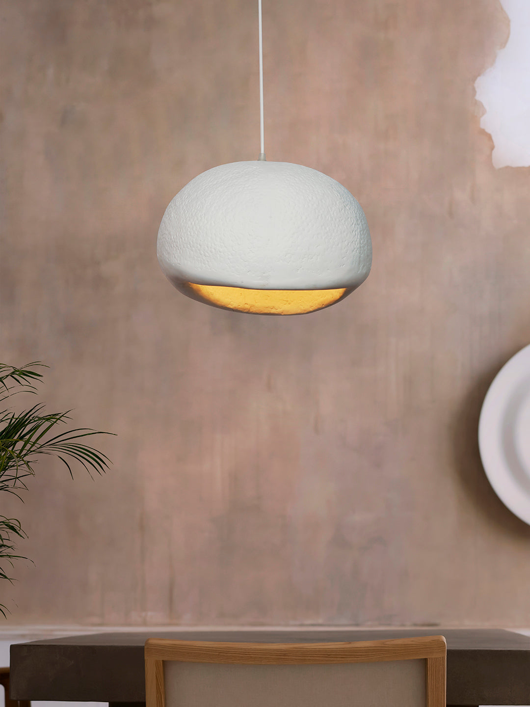 White Fiberglass 1-Light Cloud Pendant Light – 35.6 cm