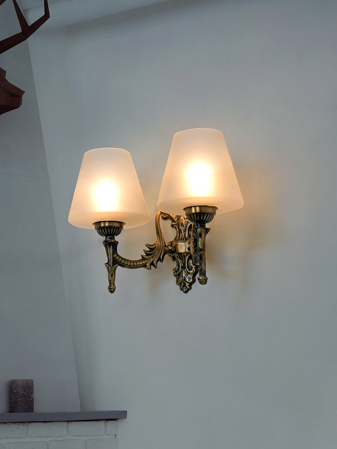 Brass Antique Glass Steel 2-Light Wall Sconce – 27.9 cm