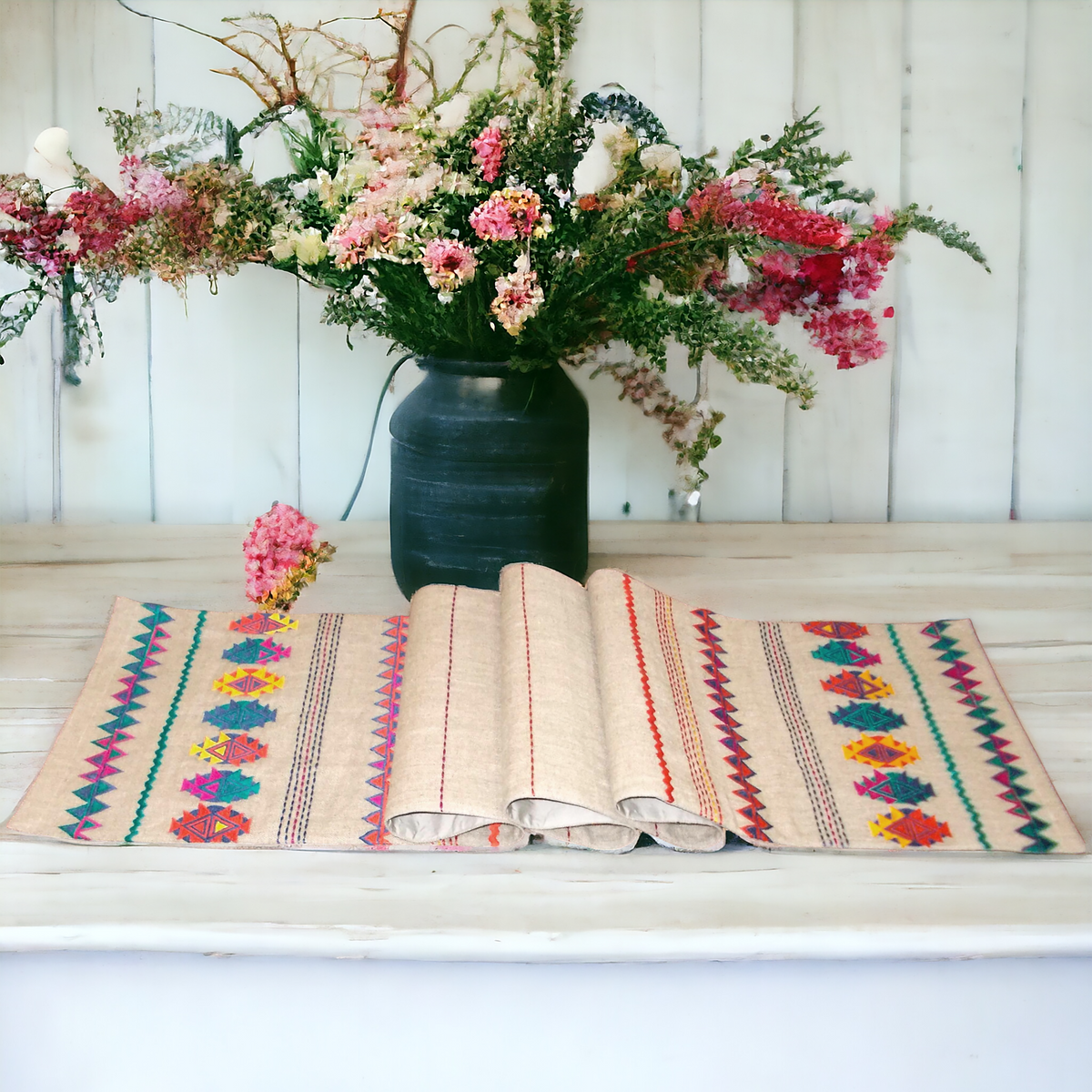 Folk Kilim Table Runner – Aztec Diamond & Zigzag Embroidery on Pure Linen | 3 Sizes