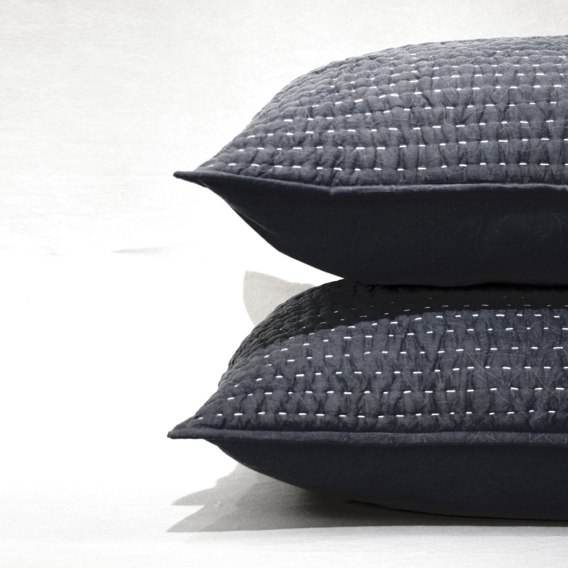 Charcoal Grey Stonewashed Kantha Quilt Bed Set – 100% Cotton
