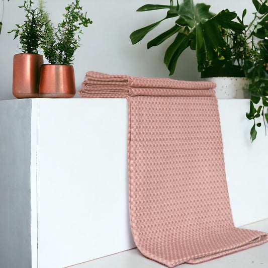 Old Rose Waffle Cotton Throw Blanket – Soft 130×150 cm