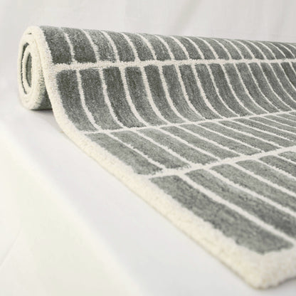 Trellis Hand-Tufted Carpet | Wool & Viscose Blend | Multiple Sizes & Colours