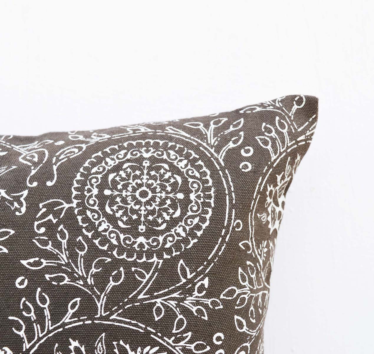 Elegant Brown Kalamkari Print Cotton Throw Pillow Cover – 24x24
