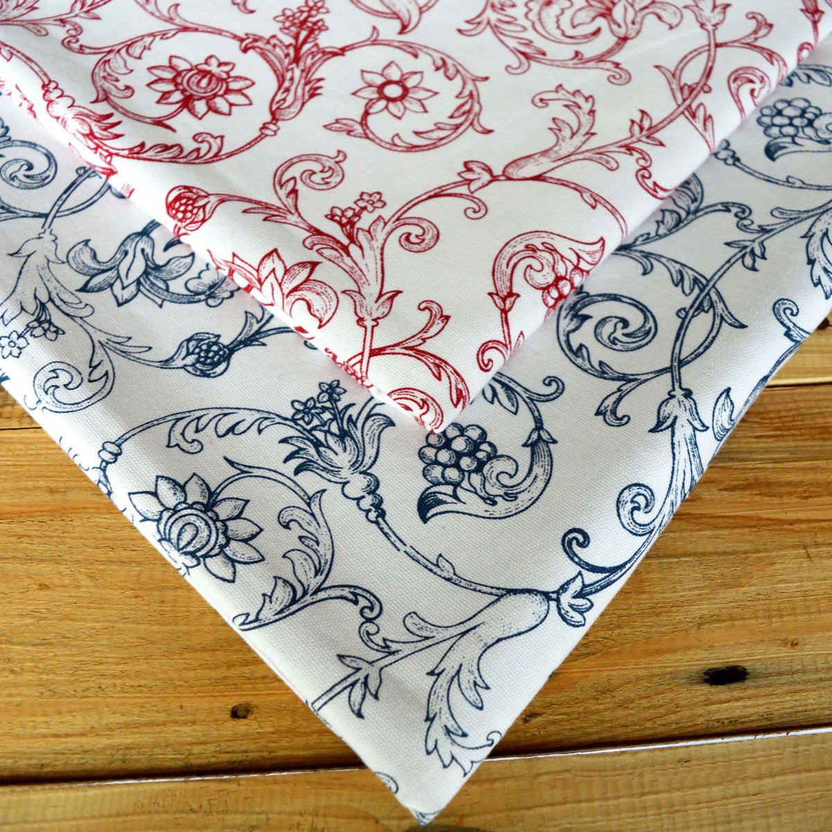 Red & White Victorian Swirl Print Cotton Tablecloth – 3 Sizes Available