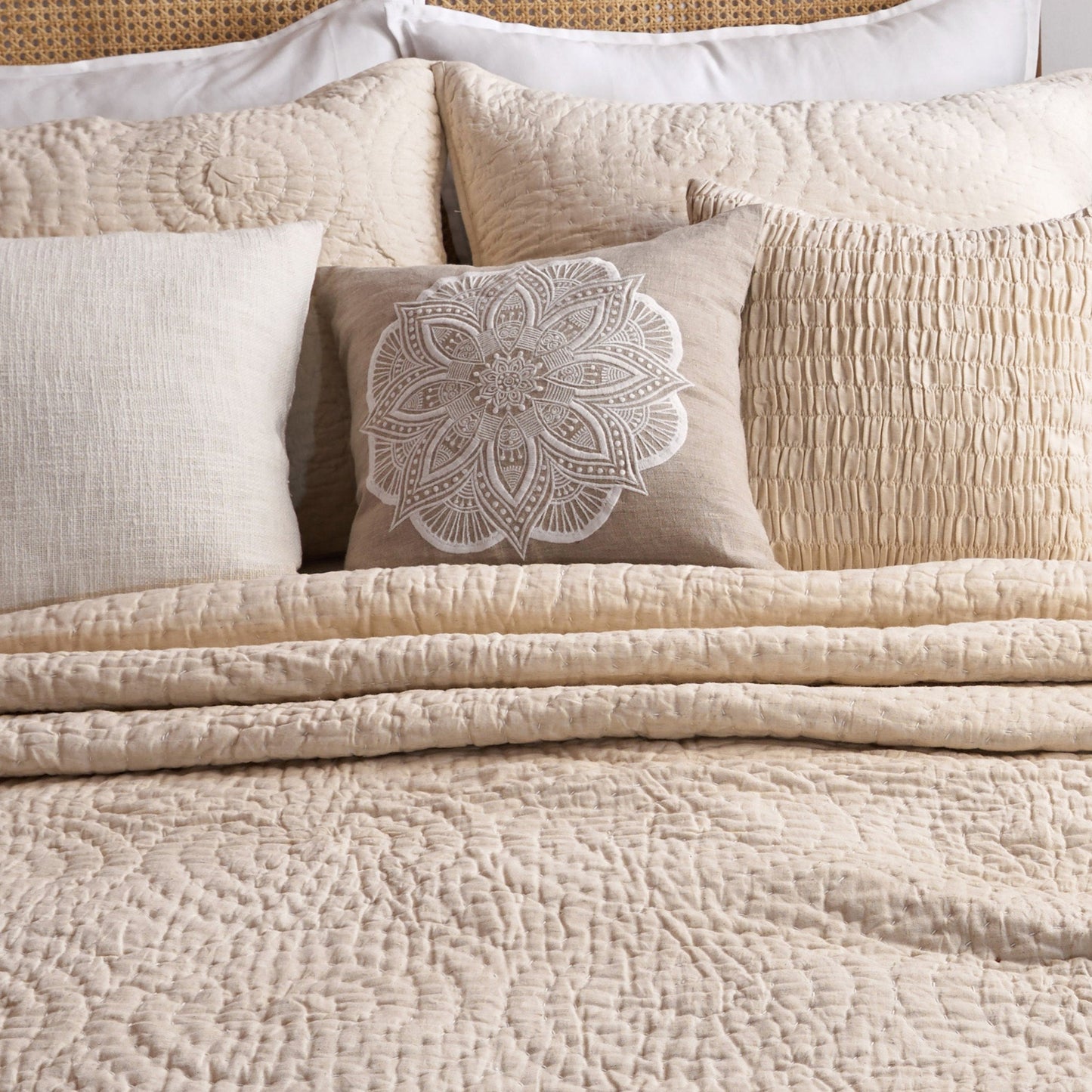Beige Cotton Linen Quilted Bed Set – Twin, Queen, King