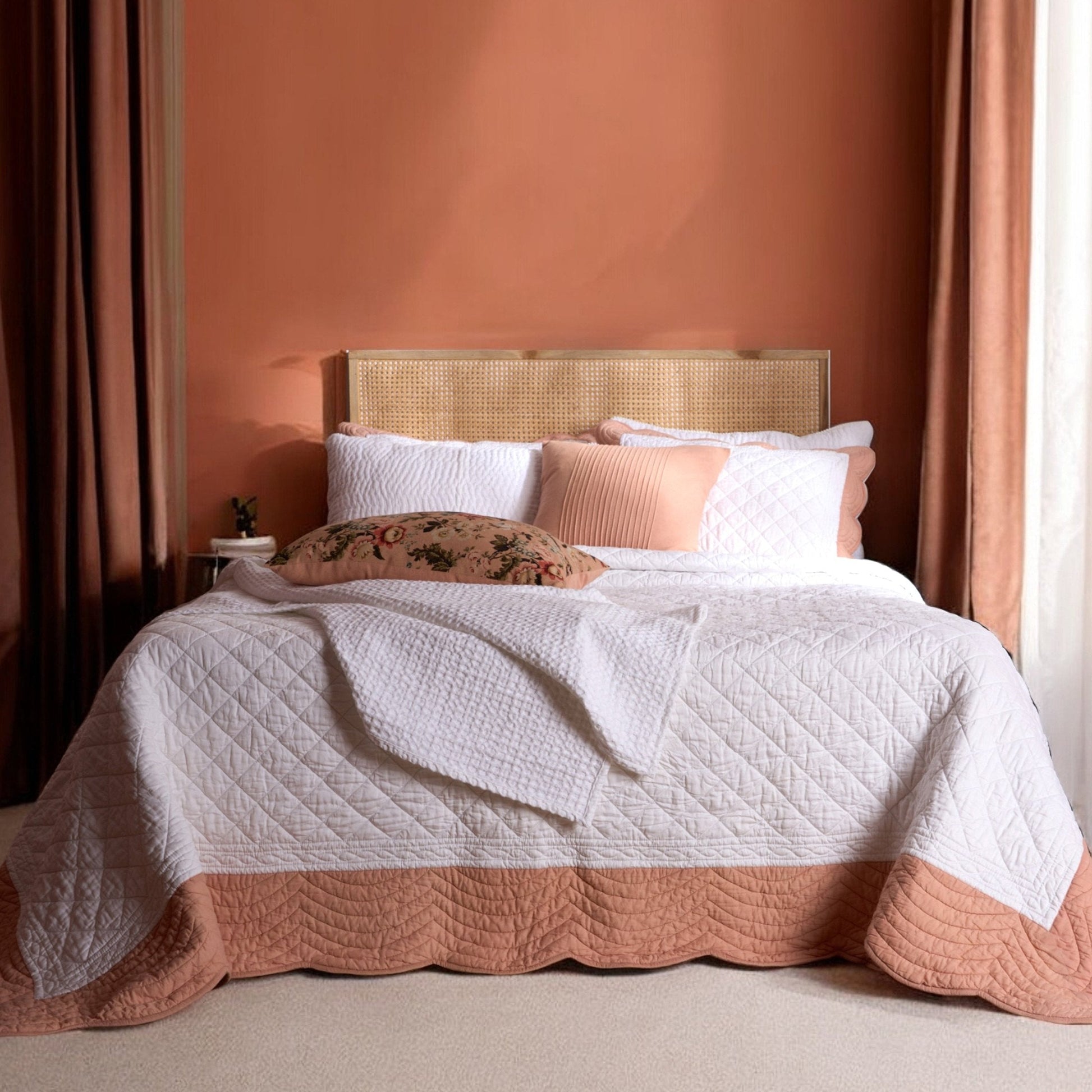 Amour Scalloped Quilted Bed Set – White & Coral Cotton Luxury