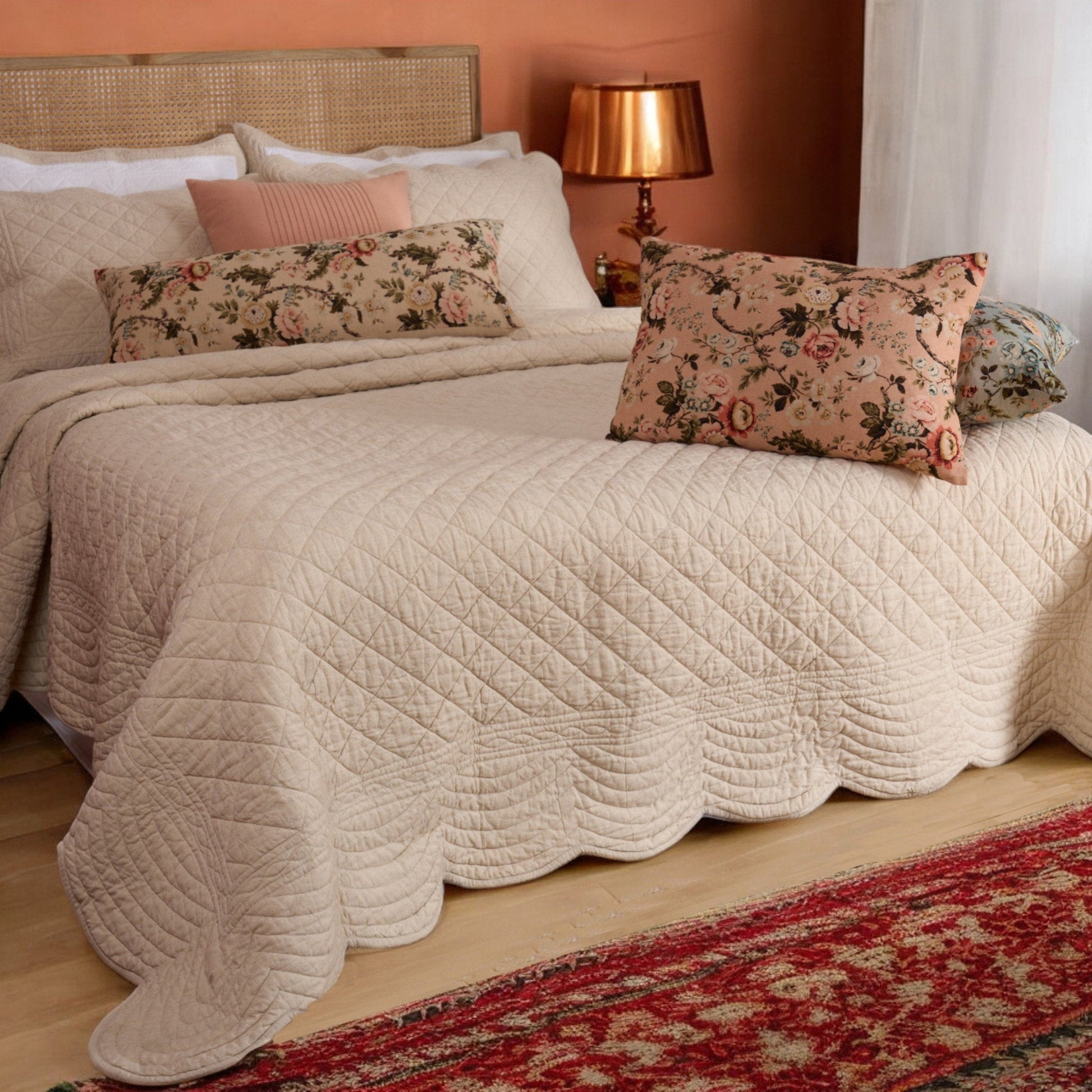 Beige Cotton-Linen Scalloped Quilted Bed Set with Pillow Cases