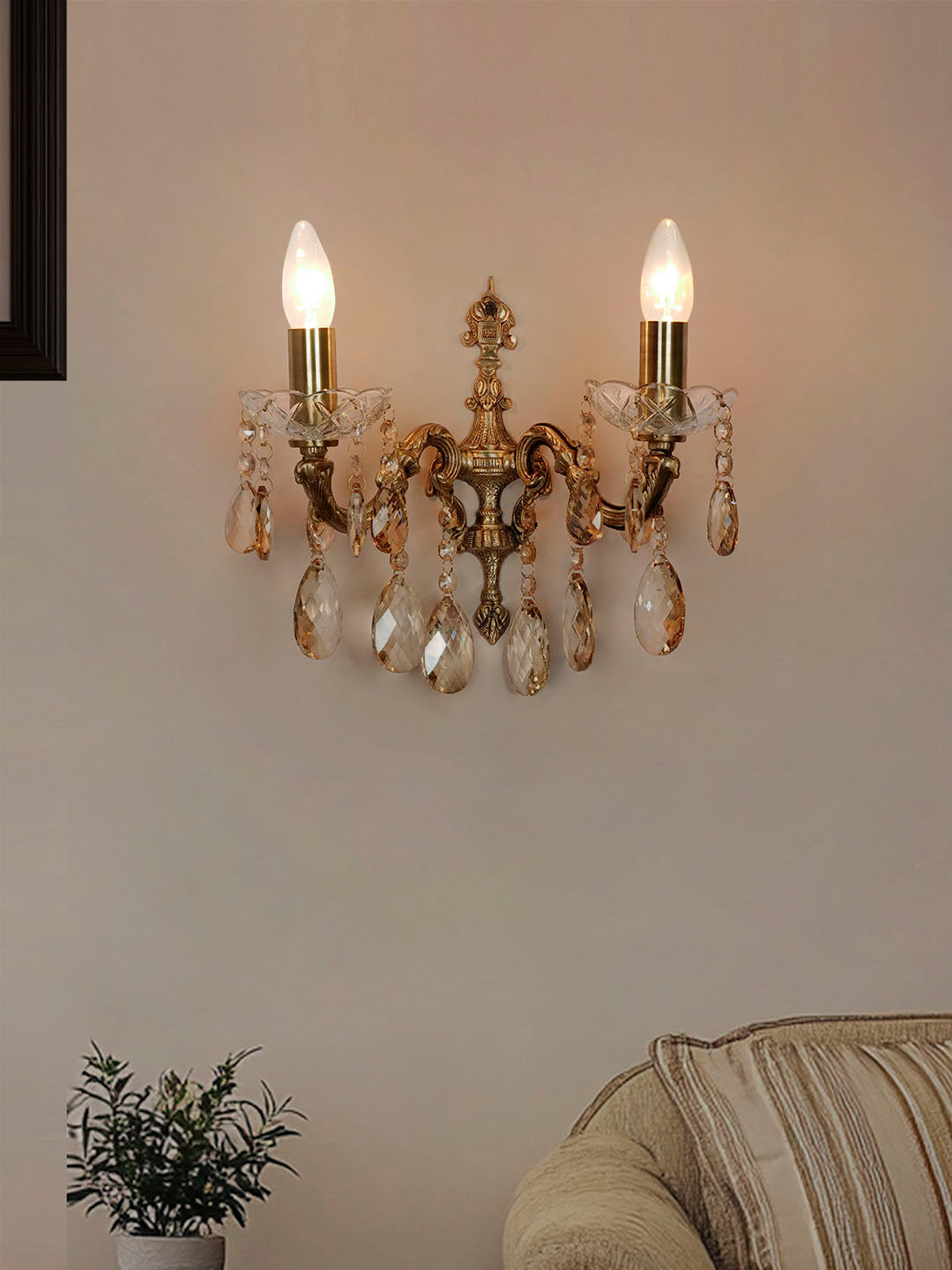 Brass Antique Cast Brass 2-Light Candelabra Wall Sconce – 33 cm