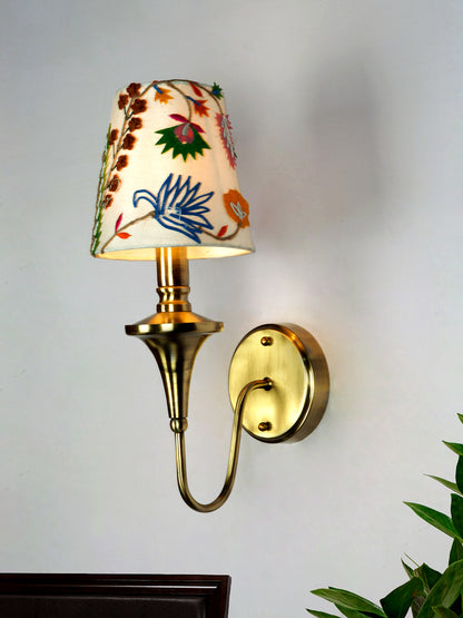 Brass Antique Fabric Brass 1-Light Wall Sconce – 40.6 cm