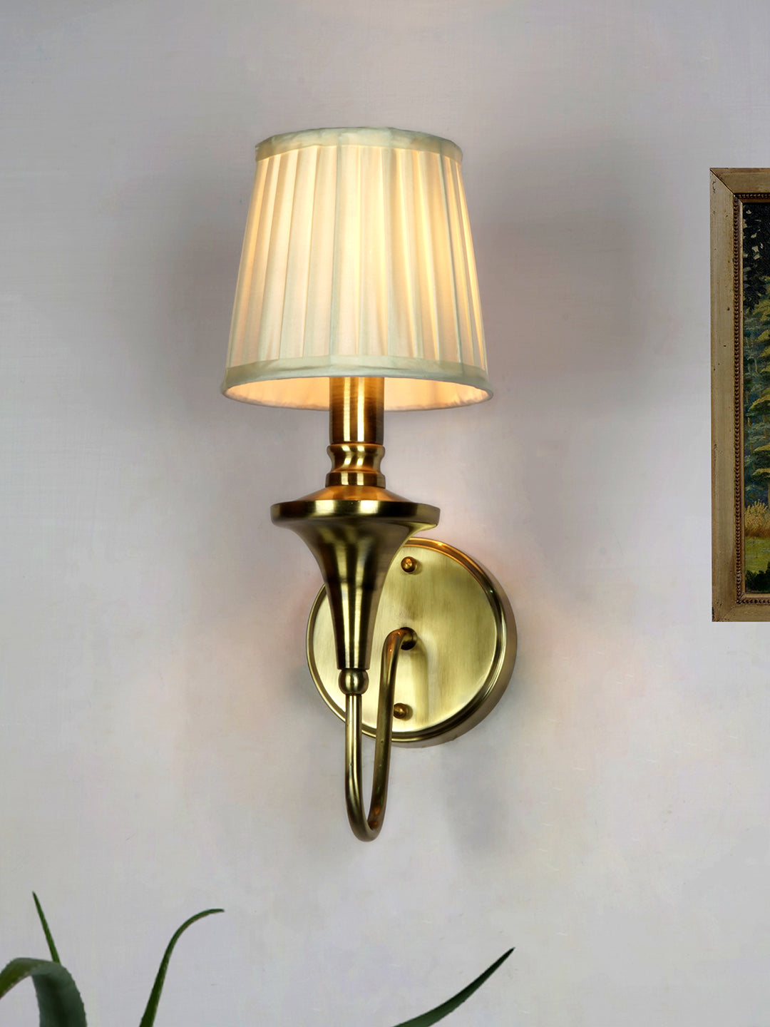 Brass Antique Fabric Brass 1-Light Wall Sconce – 38.1 cm