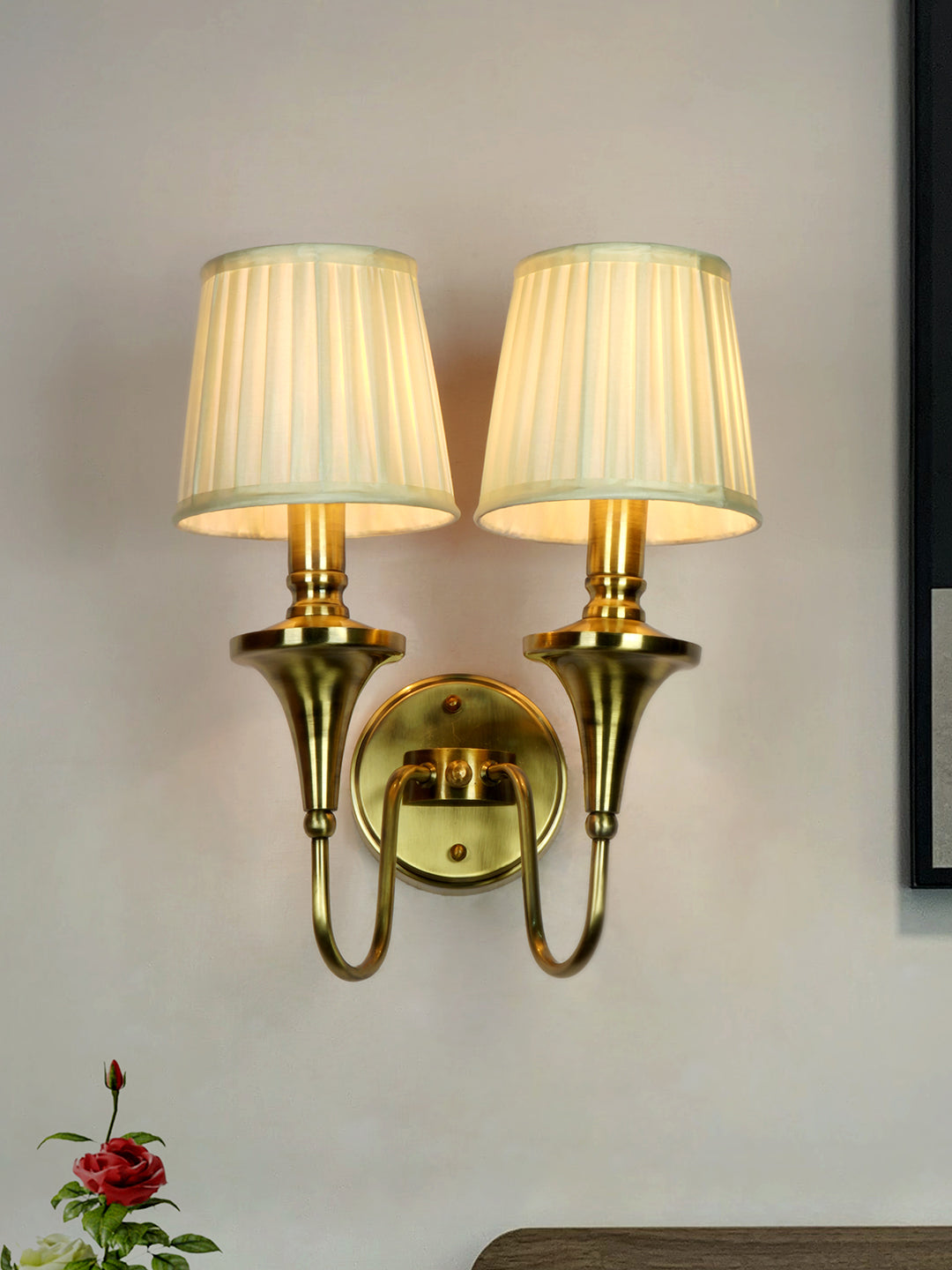 Brass Antique Fabric Brass 2-Light Wall Sconce – 39.4 cm