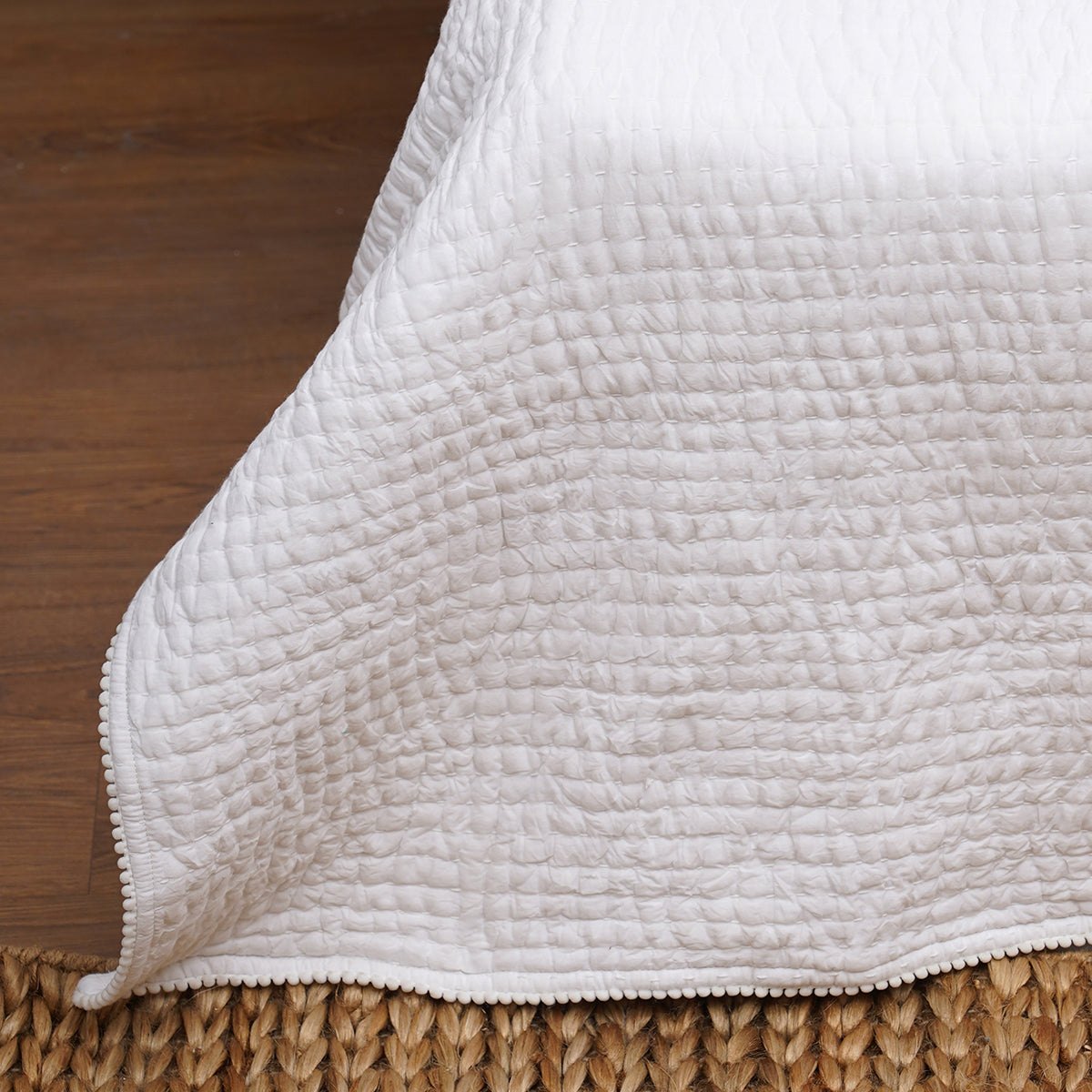 Shwet White Kantha Quilted Bed Set | Stripe Pattern | 100% Cotton | Twin, Queen & King