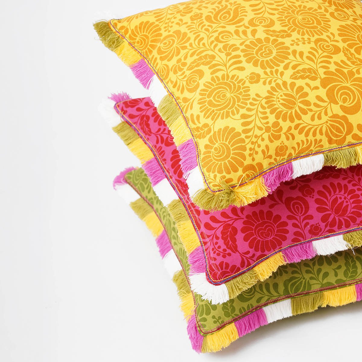 MATYO Yellow Printed Cotton Pillow Cover with Multicolour Fringe