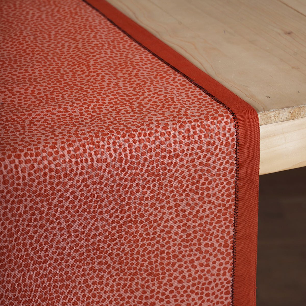 Terracotta Cotton Table Runner with Dot Print & Embroidery – Modern Retro