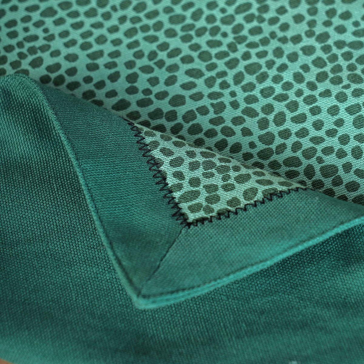 Modern Retro Aqua Green Dot Print Cotton Table Runner | Zig-Zag Embroidered Border | 4 & 6 Seater