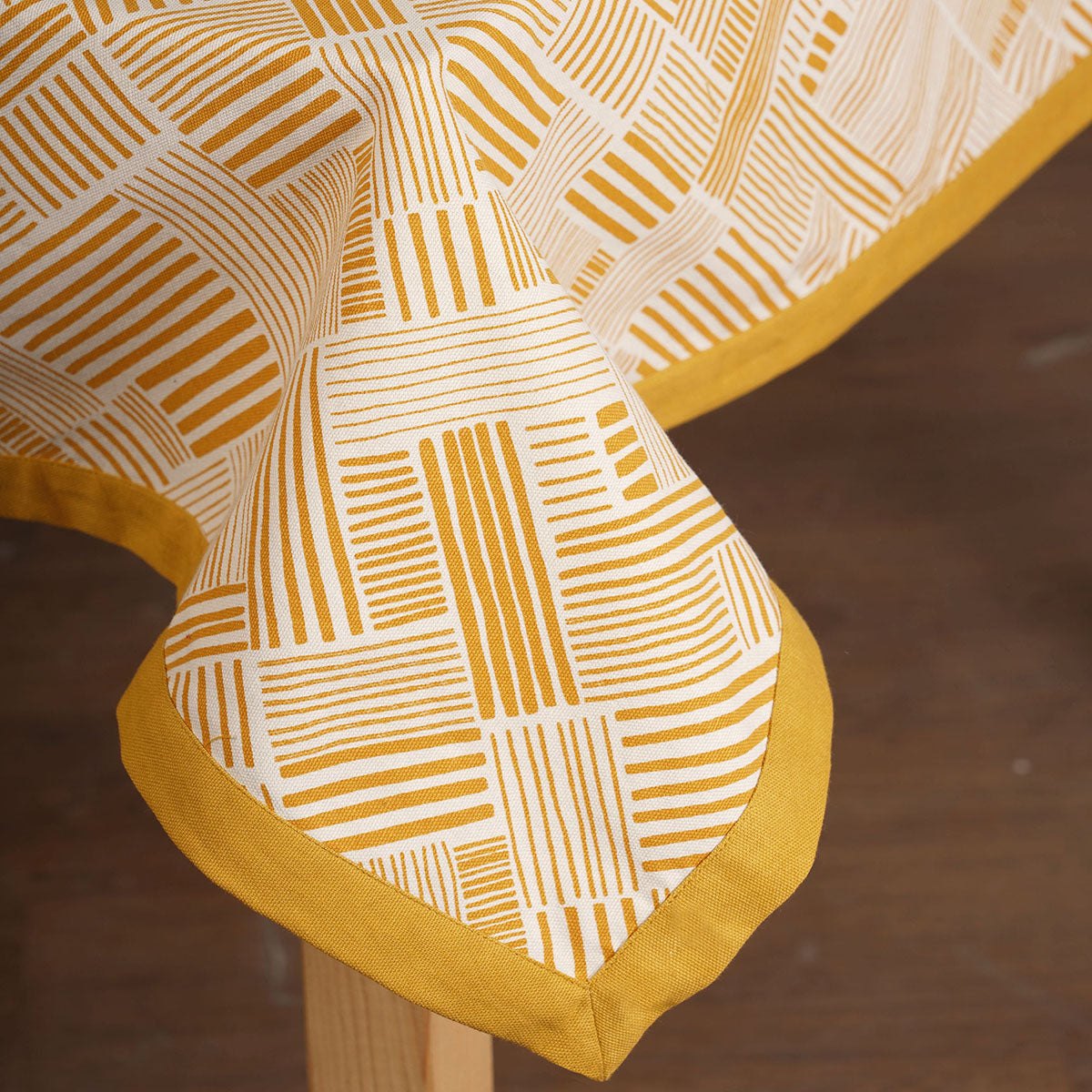 Modern Retro Mustard Yellow Geometric Stripe Print Cotton Tablecloth | Solid Border | Round, Square & Rectangular