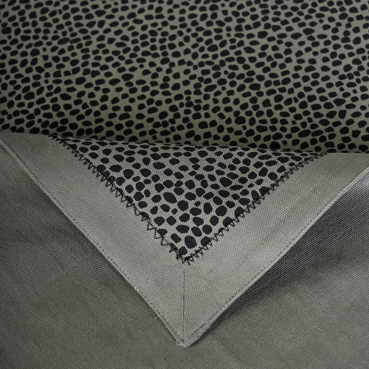 Grey Cotton Modern Retro Table Runner with Embroidered Border