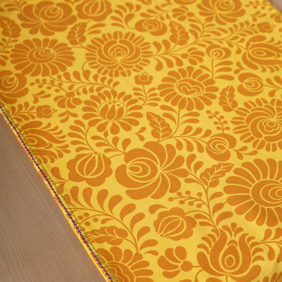 MATYO - Yellow Colour Bed Runner Set in Printed Cotton with Fringe - King / Queen / Twin Size