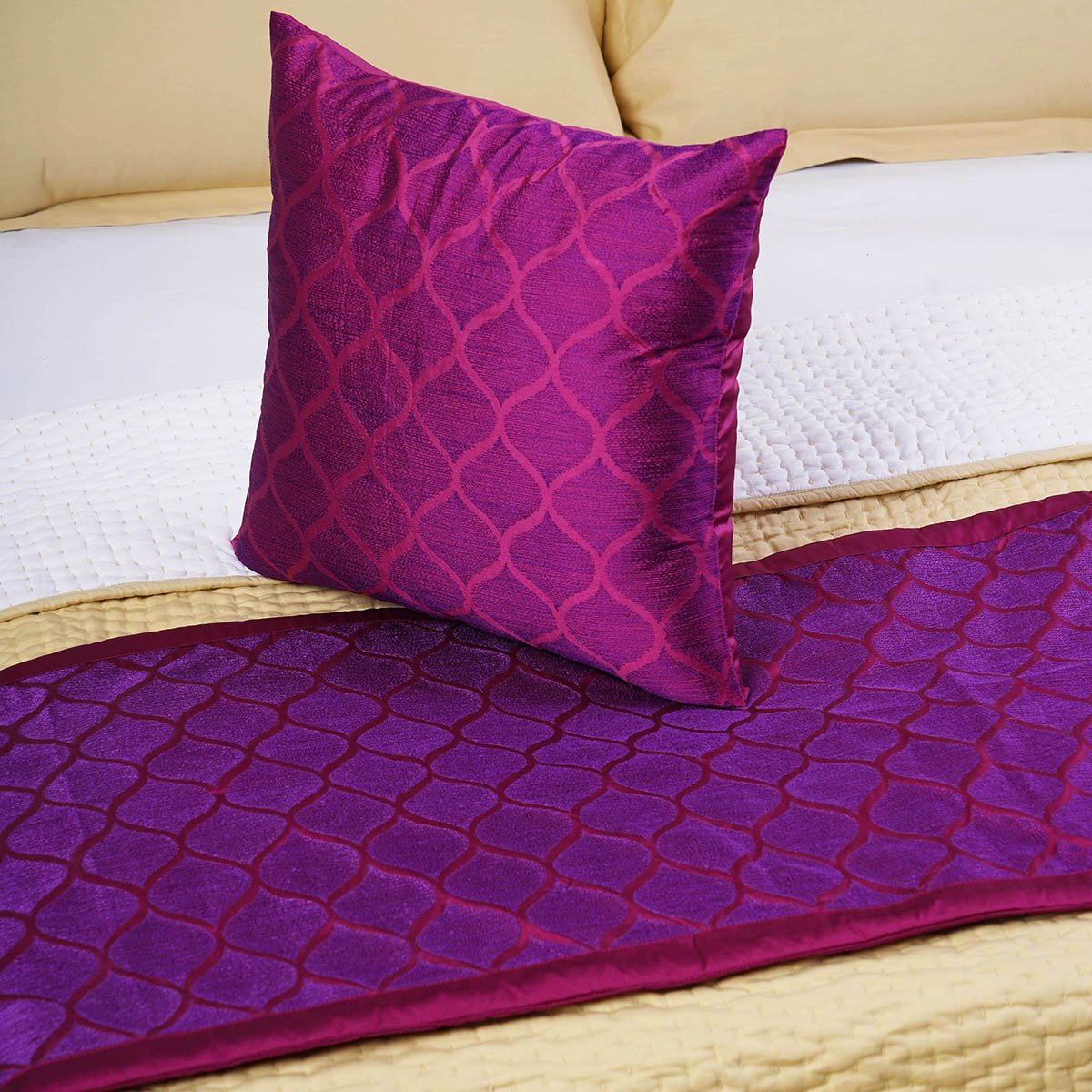 Plum Embroidered Bed Runner Set | Ogee Pattern Polytaffeta | Cushion Cover Included | Twin, Queen & King