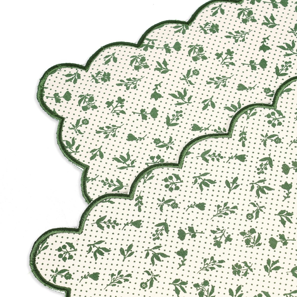 Green Scalloped Cotton Placemat with Floral Block Print – 13x19