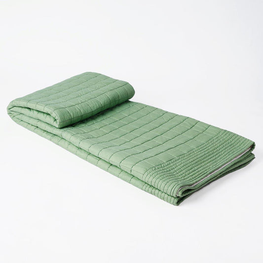 Sage Green Machine Quilted Cotton Throw Blanket 130x150 cm