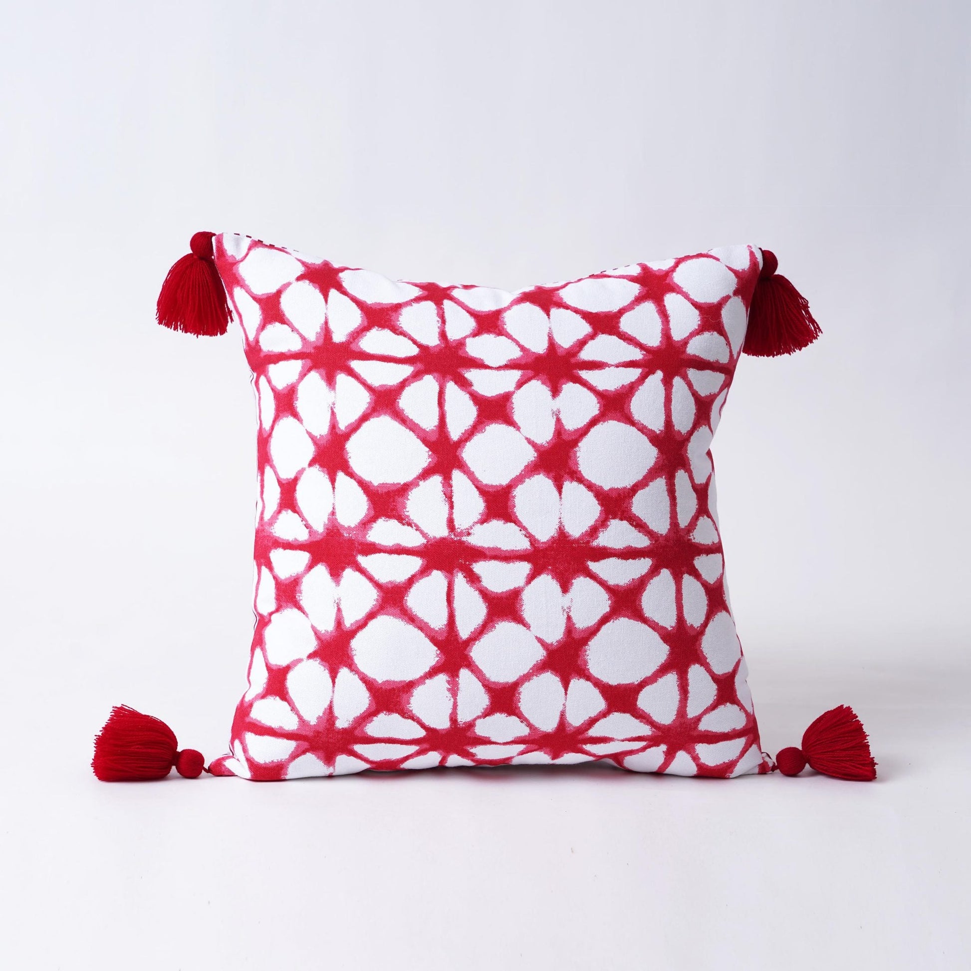Red and White Tie Dye Prism Pillow Cover – 16×16 Inches