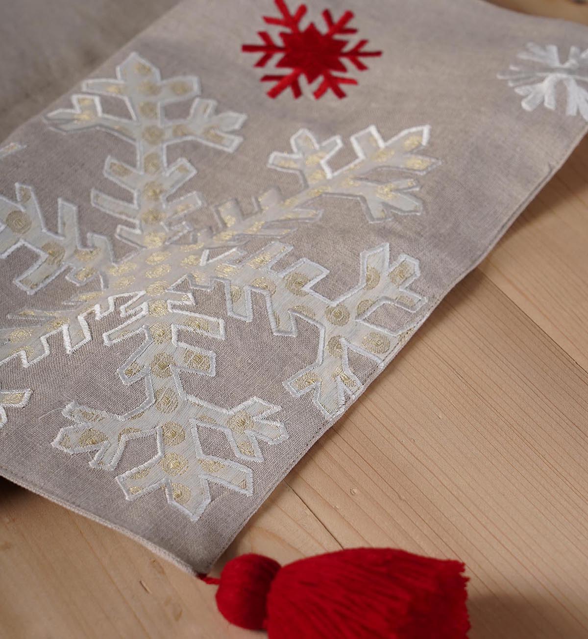 Linen Christmas Table Runner – Snowflake Embroidery & Brocade Appliqué
