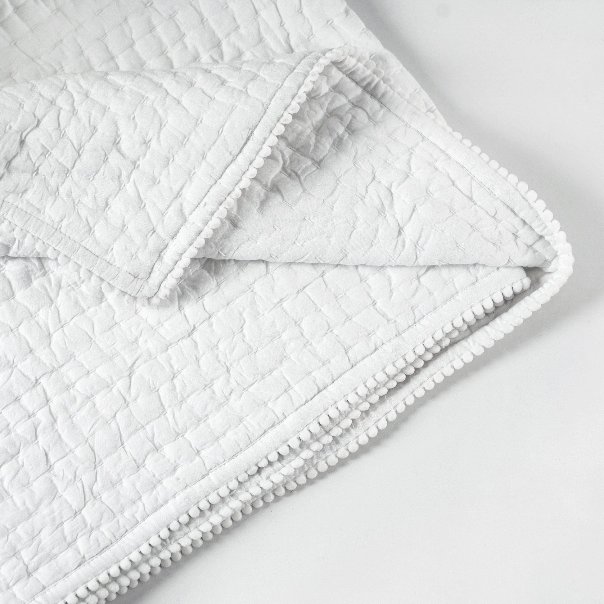 White Kantha Stripe Cotton Quilt with Coordinated Pillow Covers