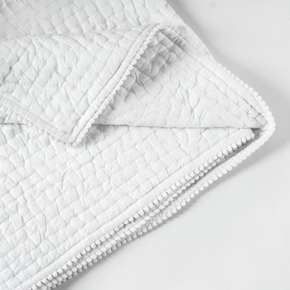 SHWET White Kantha Quilt | Stripe Quilting | 100% Cotton | Single, Queen & King