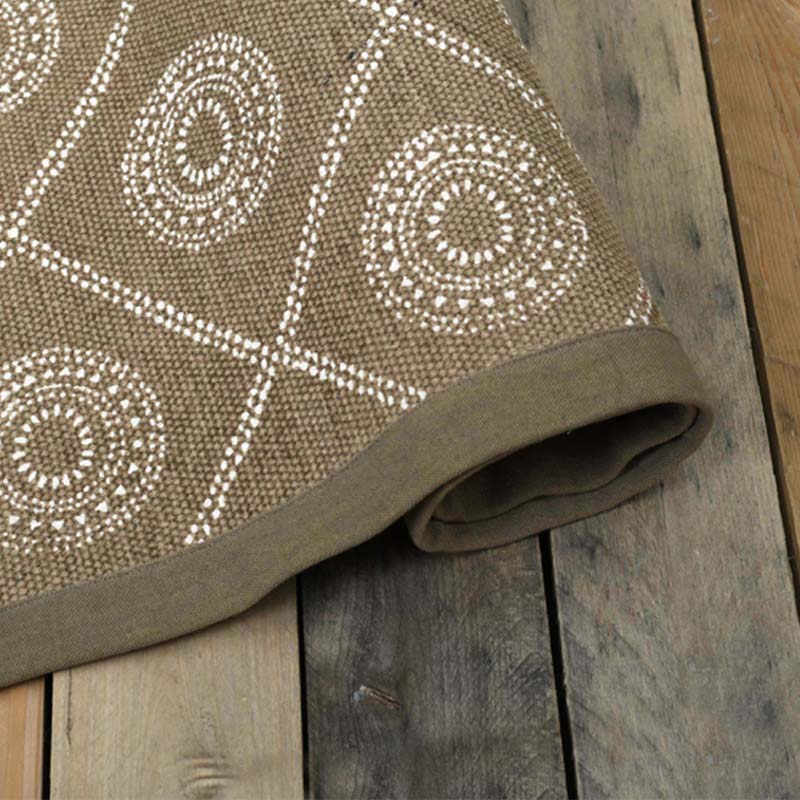 Beige Geometric Cotton Rug – Handcrafted Tribal Pattern