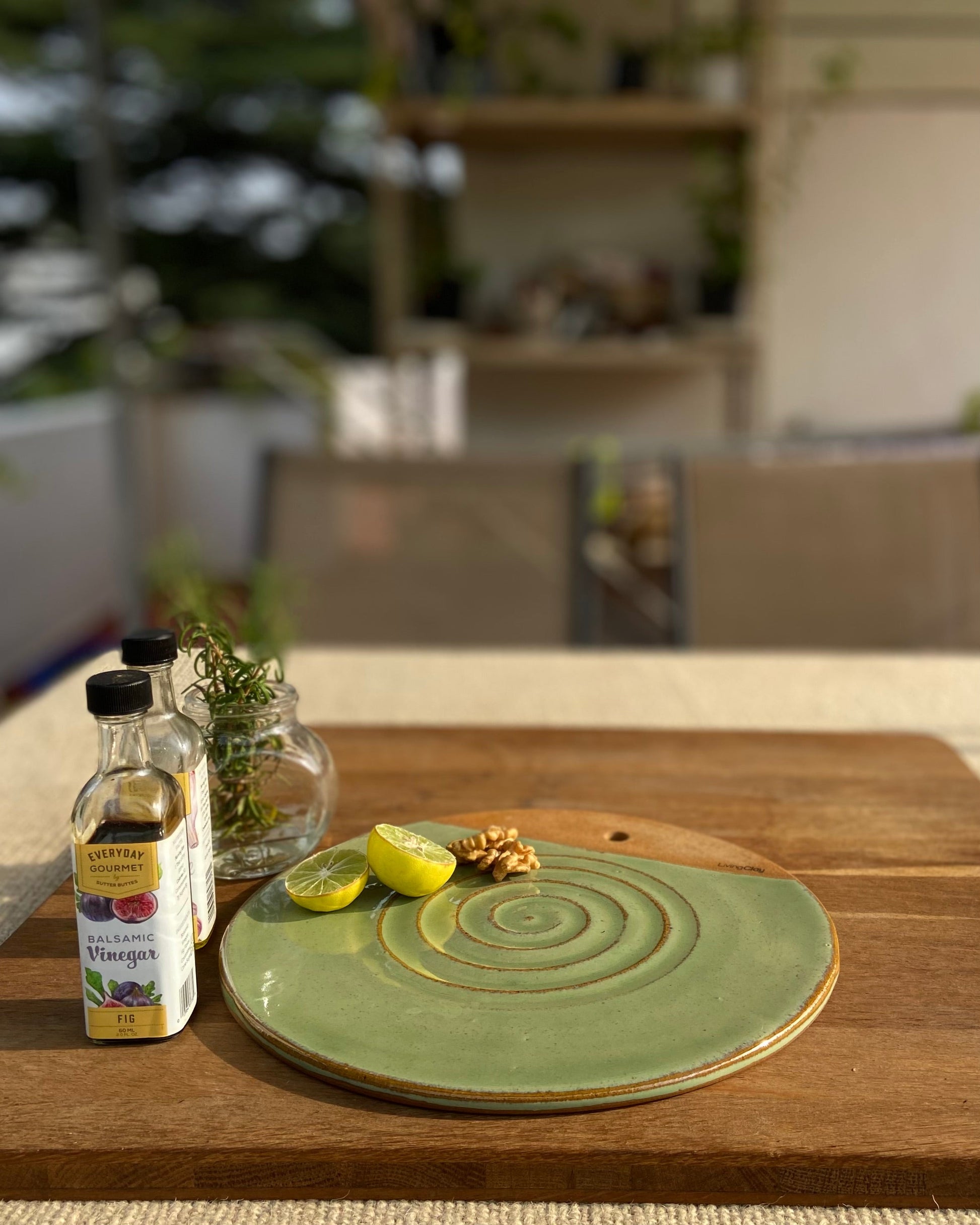 Handcrafted Clay Charcuterie Board with 25.5 cm Diameter