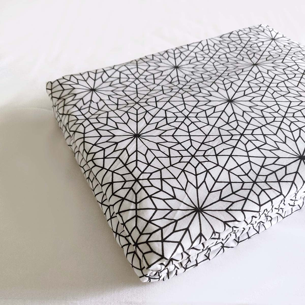 Black White Moroccan 3‑Layer Cotton Dohar Blanket – Soft Stylish