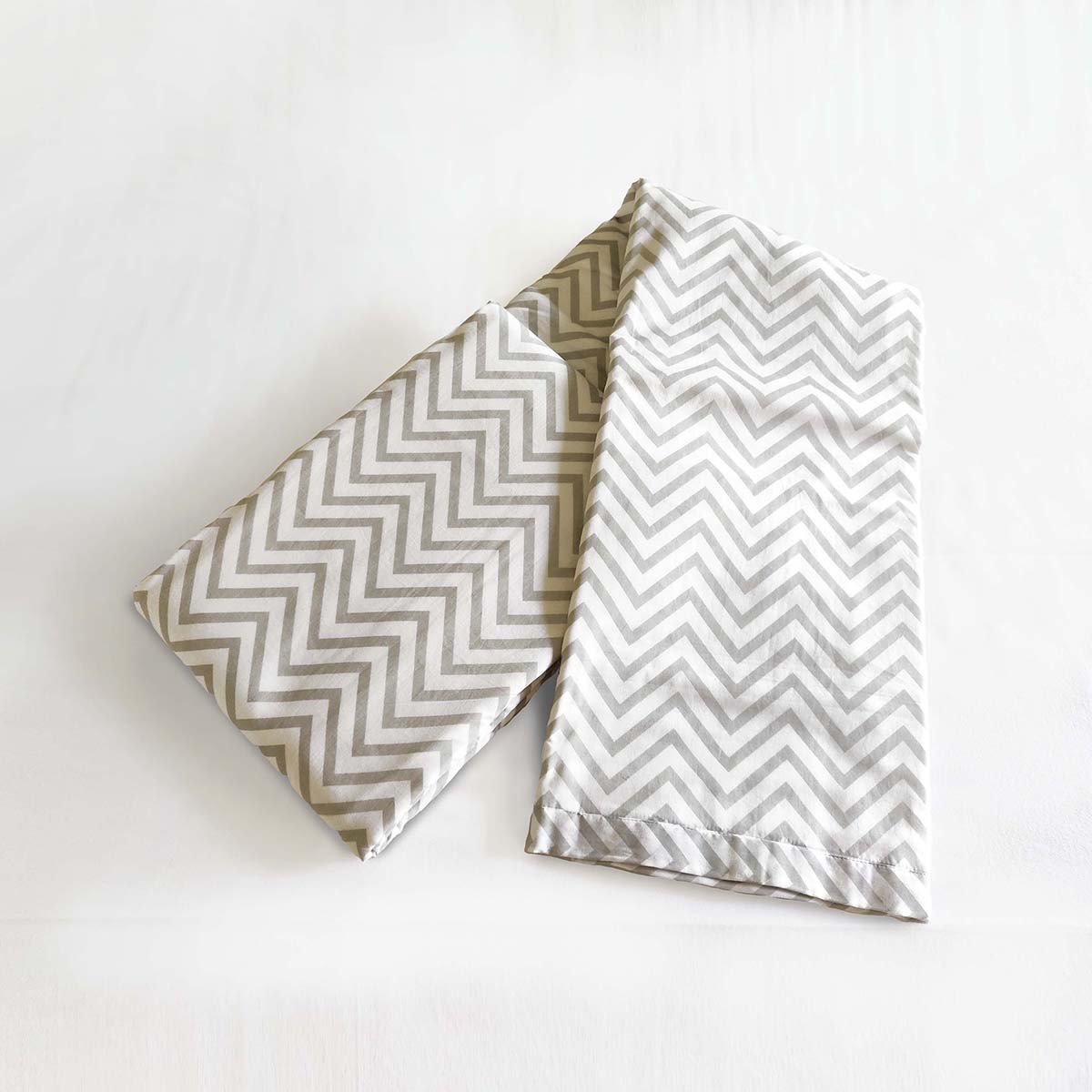 Grey Chevron Triple-Layer Cotton Dohar Blanket – Soft, Lightweight, Versatile